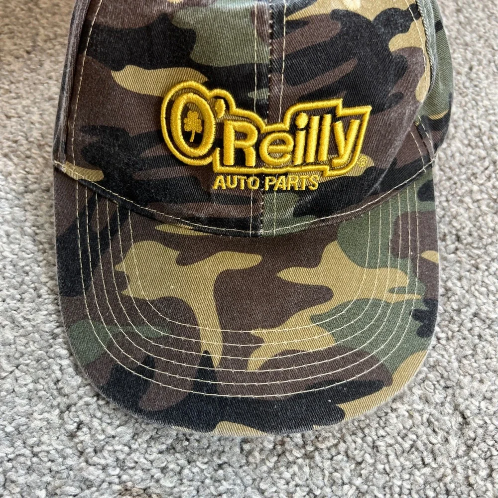 vtg O'Reilly Auto Parts Baseball Cap Mens Camo Embroidered Adjustable Dad Hat